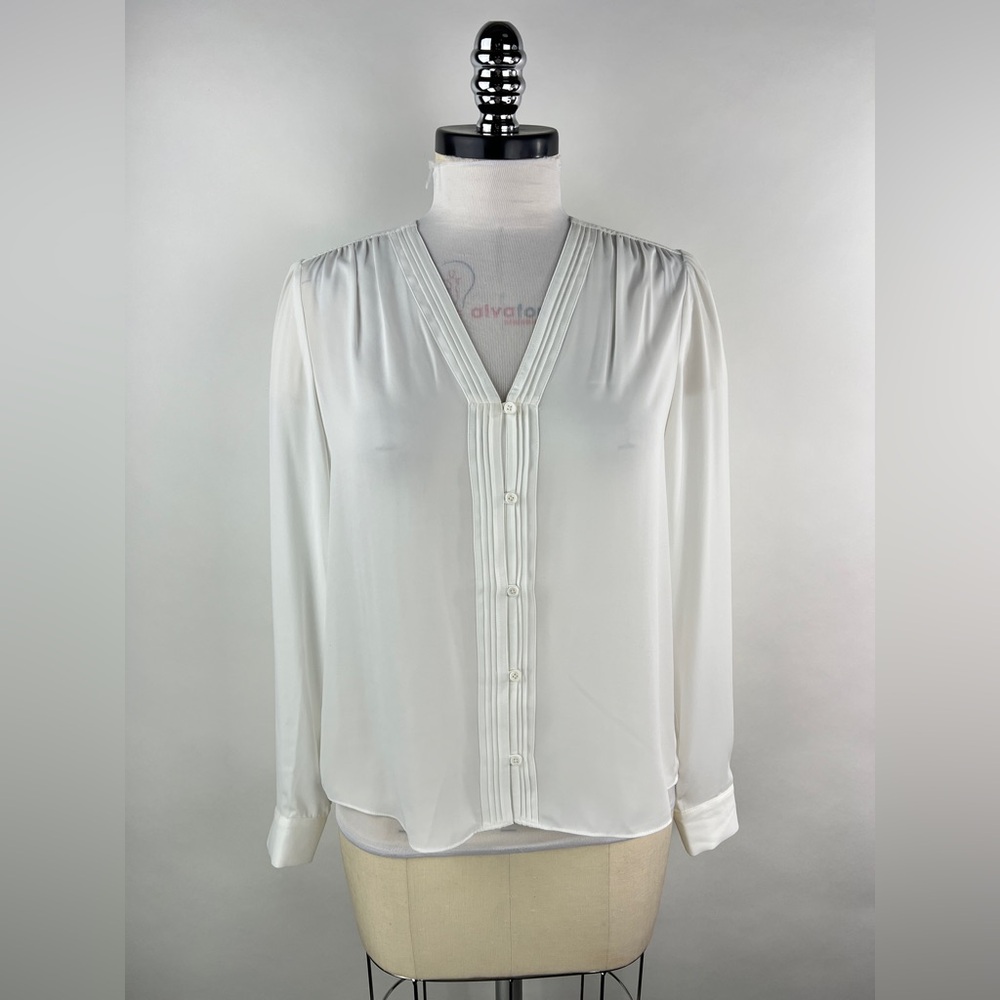 💚 3056. Pleated Button Front Sheer Blouse